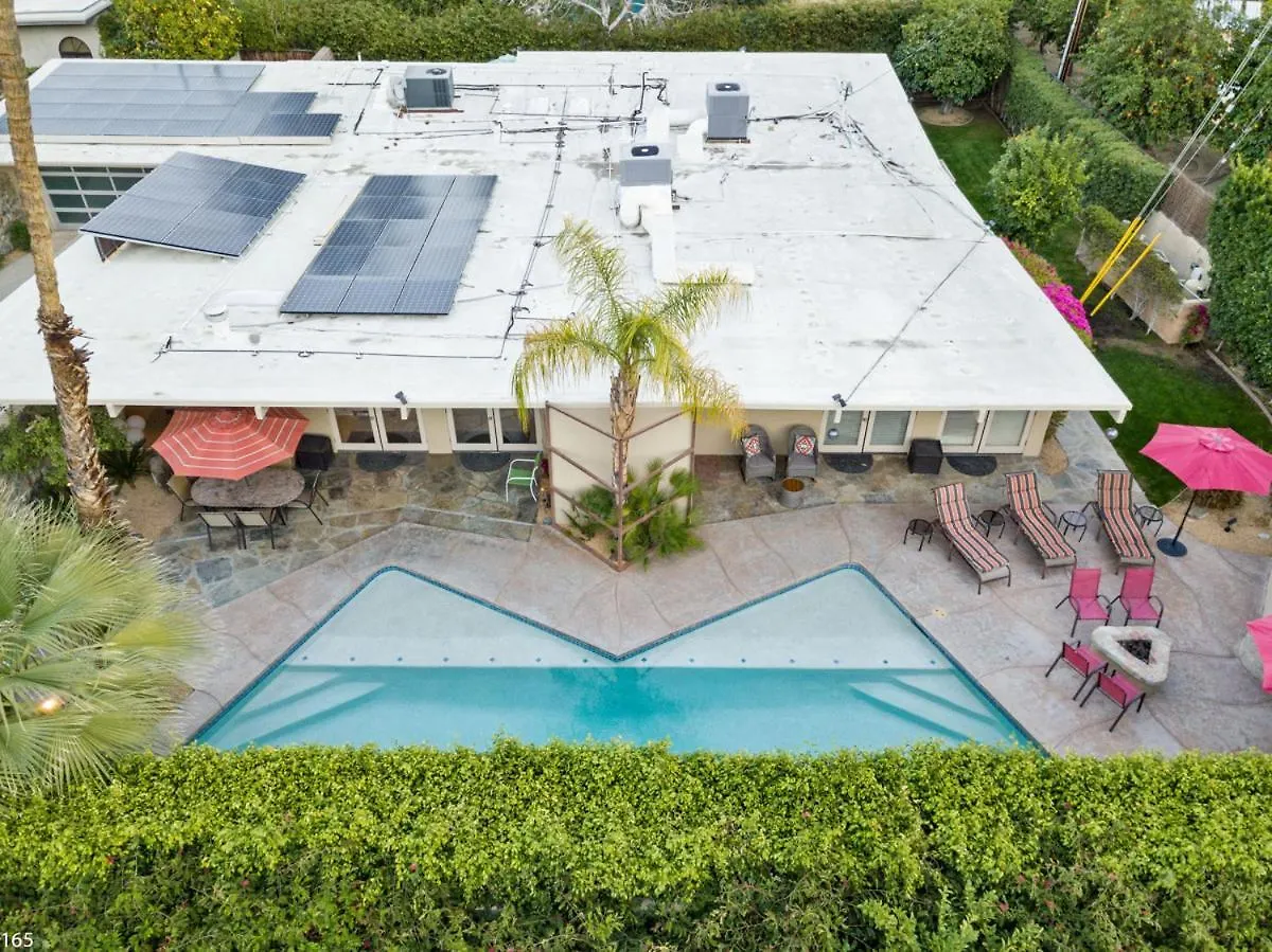パーム・スプリングス Casa Tranquilloヴィラ 0*,  米国